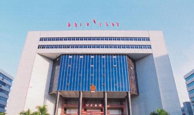 强抢中国？立即执行，直接冻结21.39亿元！动手之前必须掂量清楚
 
8月31号
