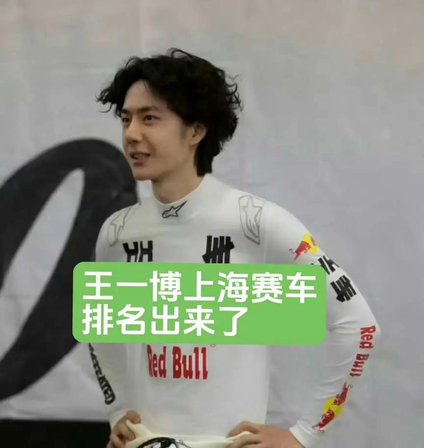 这次聊China GT赛事和车的关联，还有大家关注的应援车型。
先说赛车和民用车