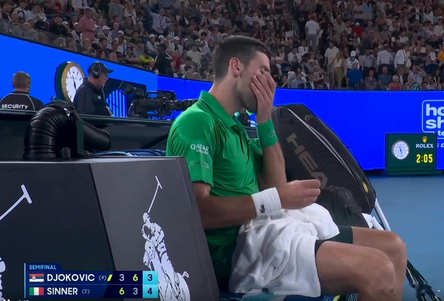 德约科维奇吃的是止疼片吗？德约科维奇vs辛纳澳网2026这很澳网ATP