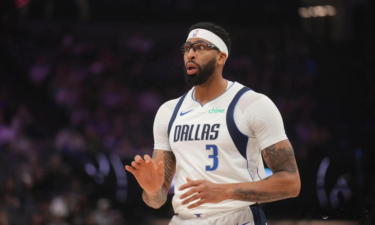 浓眉哥真强啊

据美媒体统计，NBA历史上五项数据都比浓眉哥强的只有贾巴尔、邓肯
