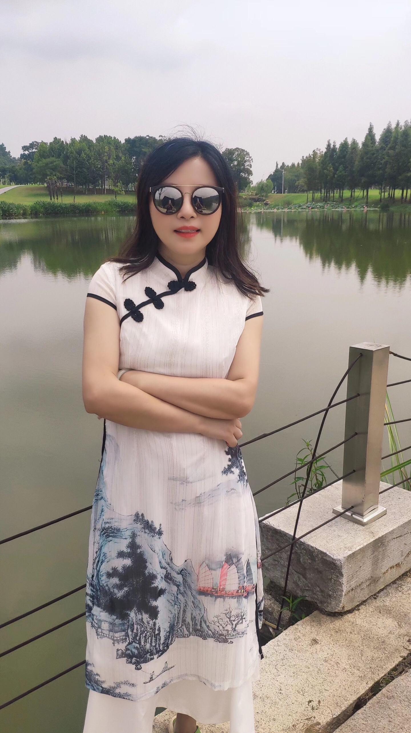 旗袍穿搭日常 优雅气质 音乐