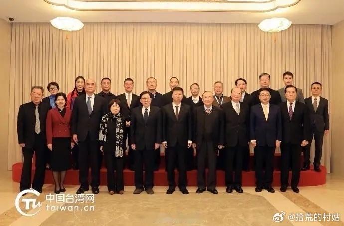 赖冠霖这是干到啥赛道了？ ​​​