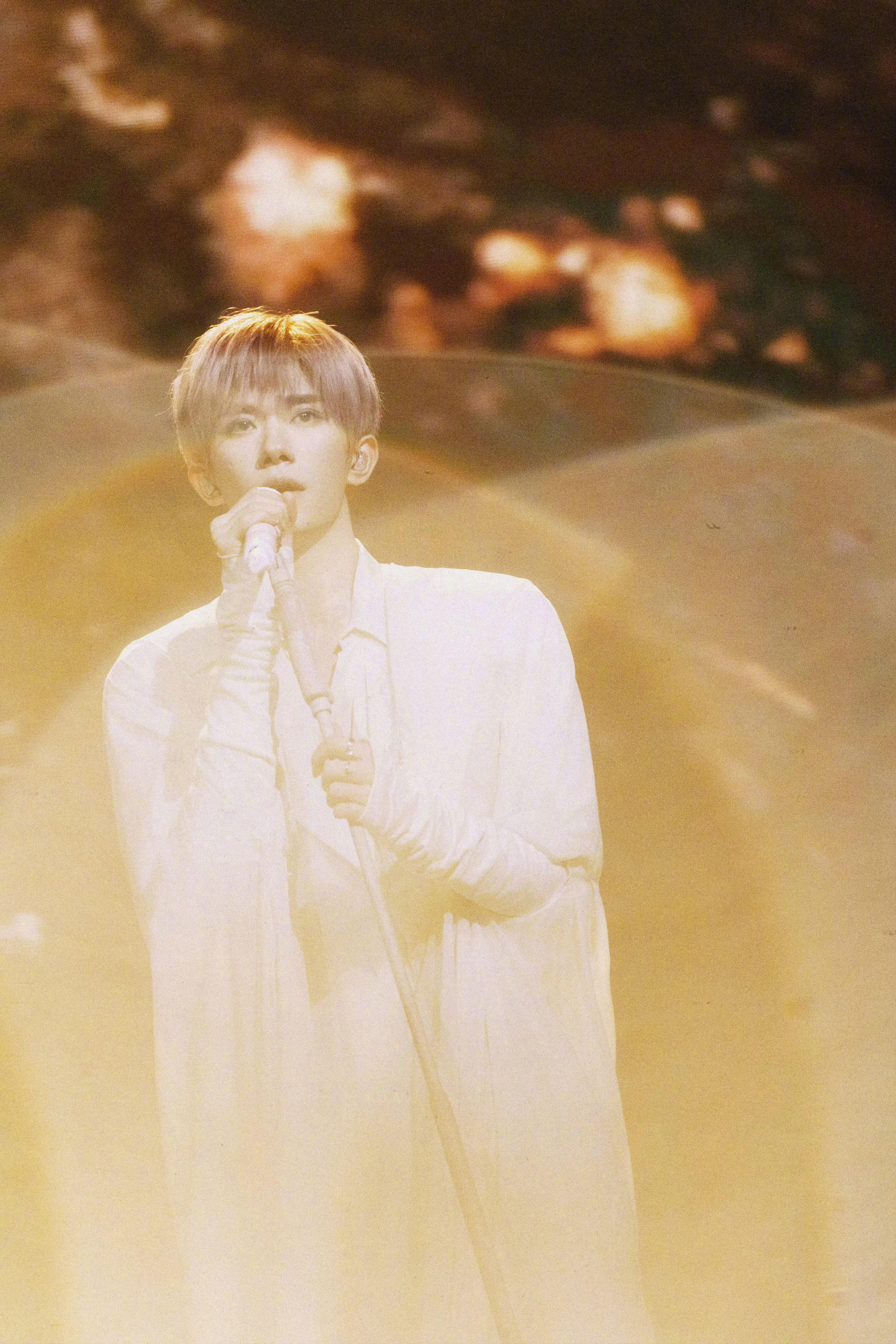 易烊千玺这组图拍的太🐮啦 