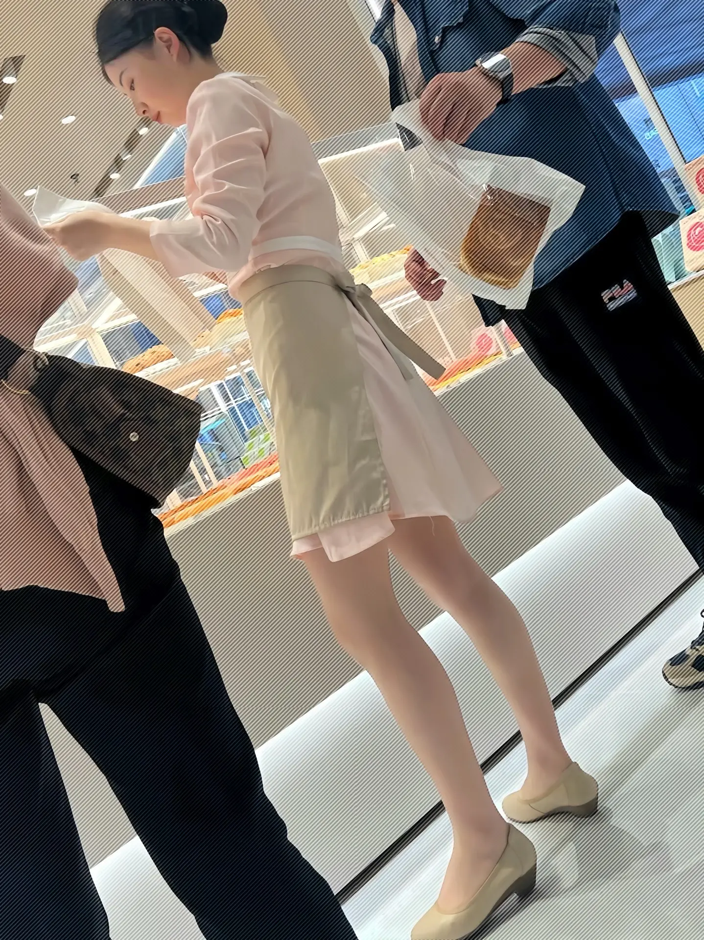好利来小姐姐我想你应对不了