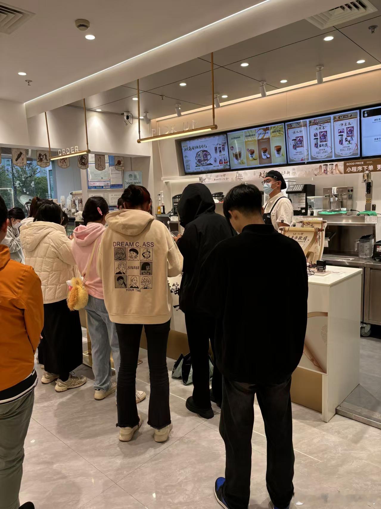 #古茗爆单##古茗排队#可以看得出来，这次古茗做的也太用心了吧，终于可以好好感受
