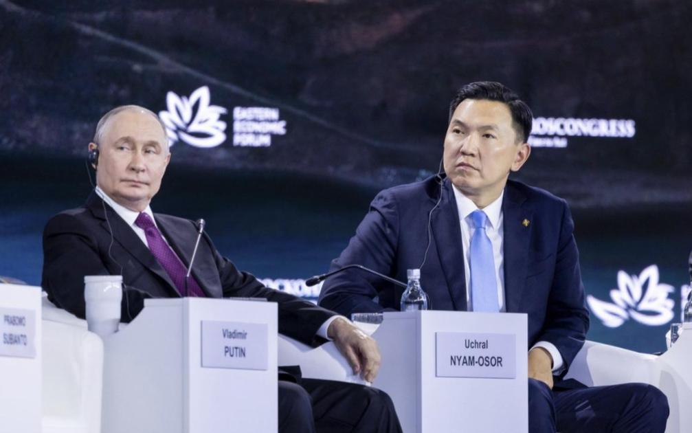 蒙古国总理乌其尔勒最近在东方经济论坛上，当面向中俄高层表态，呼吁加快中蒙俄经济走