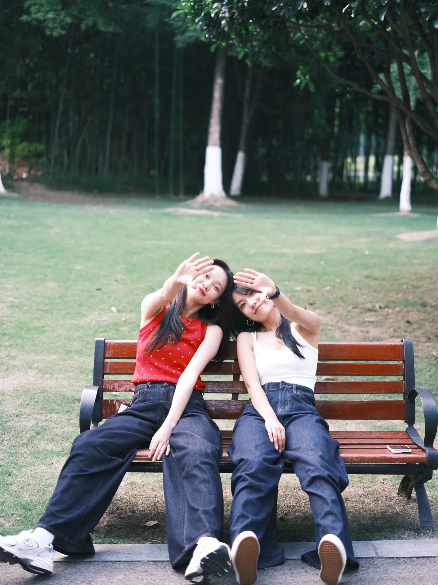 下次见面我们就这样拍📷｜闺蜜拍照姿势。