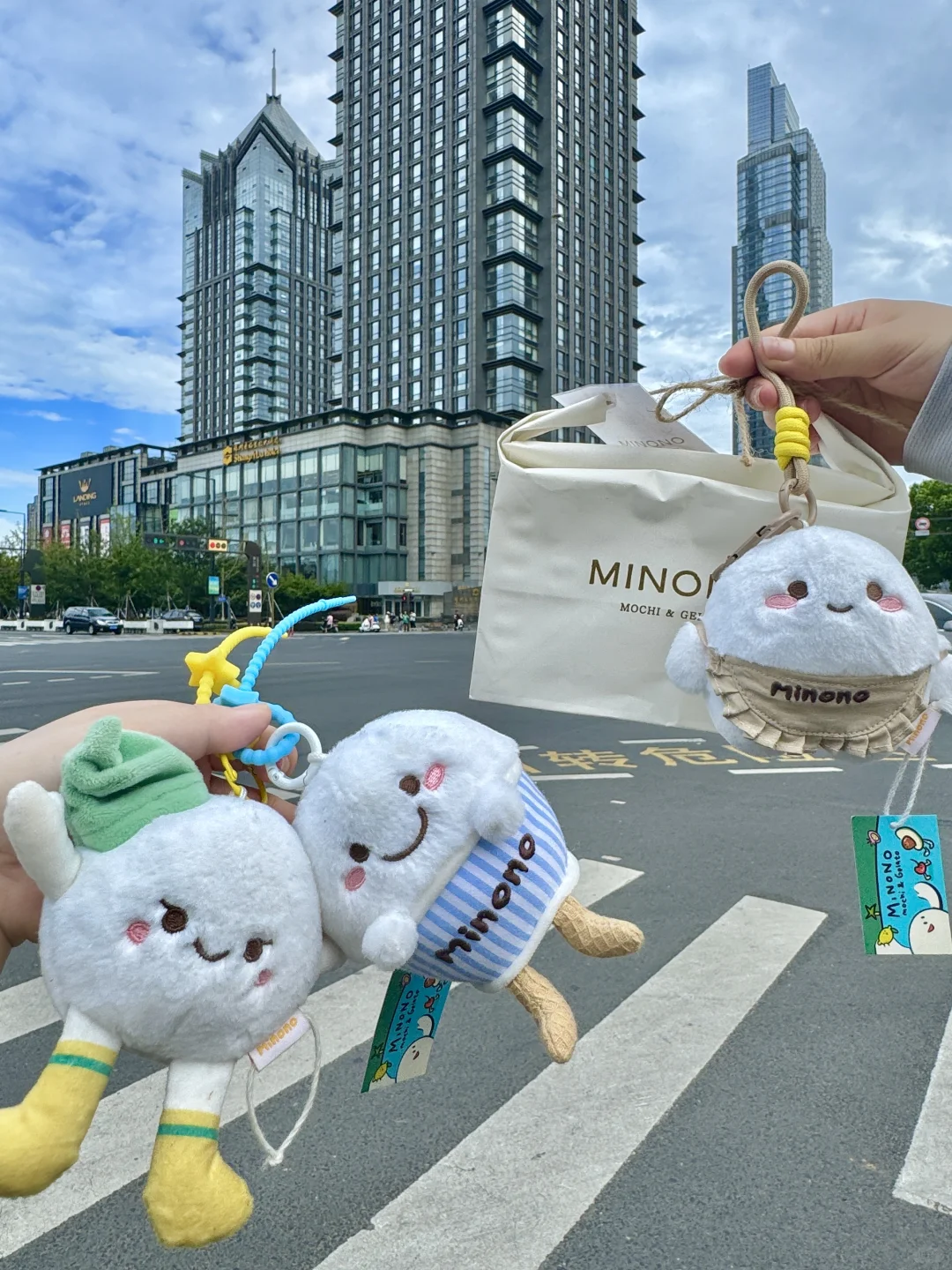 在苏州领到的！！好可爱啊啊啊。。