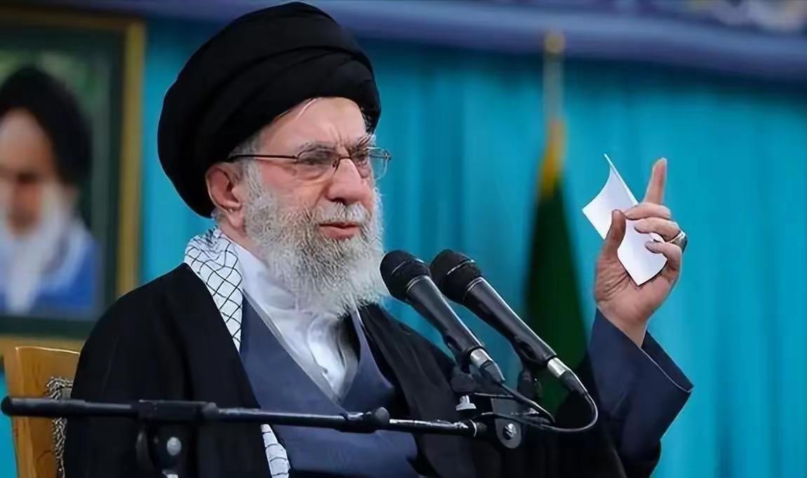 伊朗亮明谈判底牌和红线，背后是多重考量。此前美国通过阿曼向伊朗提重启核谈判，伊朗