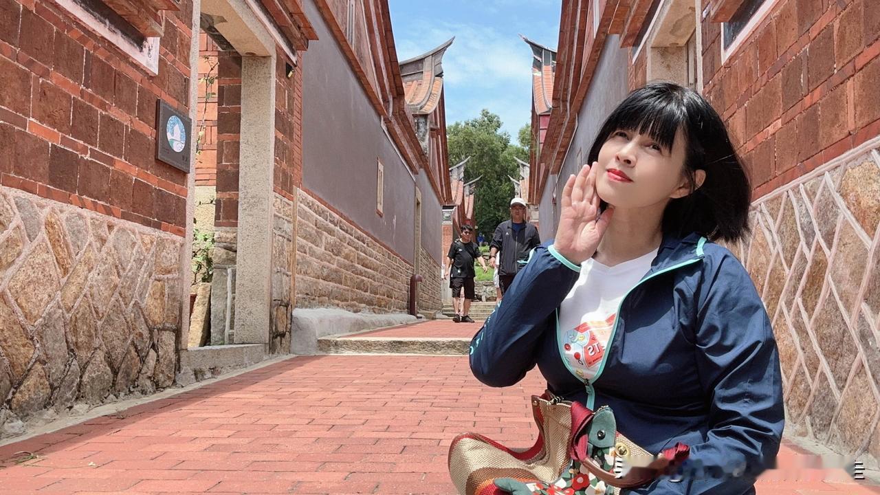 台北人在苏州，昨晚睡前，发生了一件极其怪异的事，感觉很玄。直到现在我还想不明白是