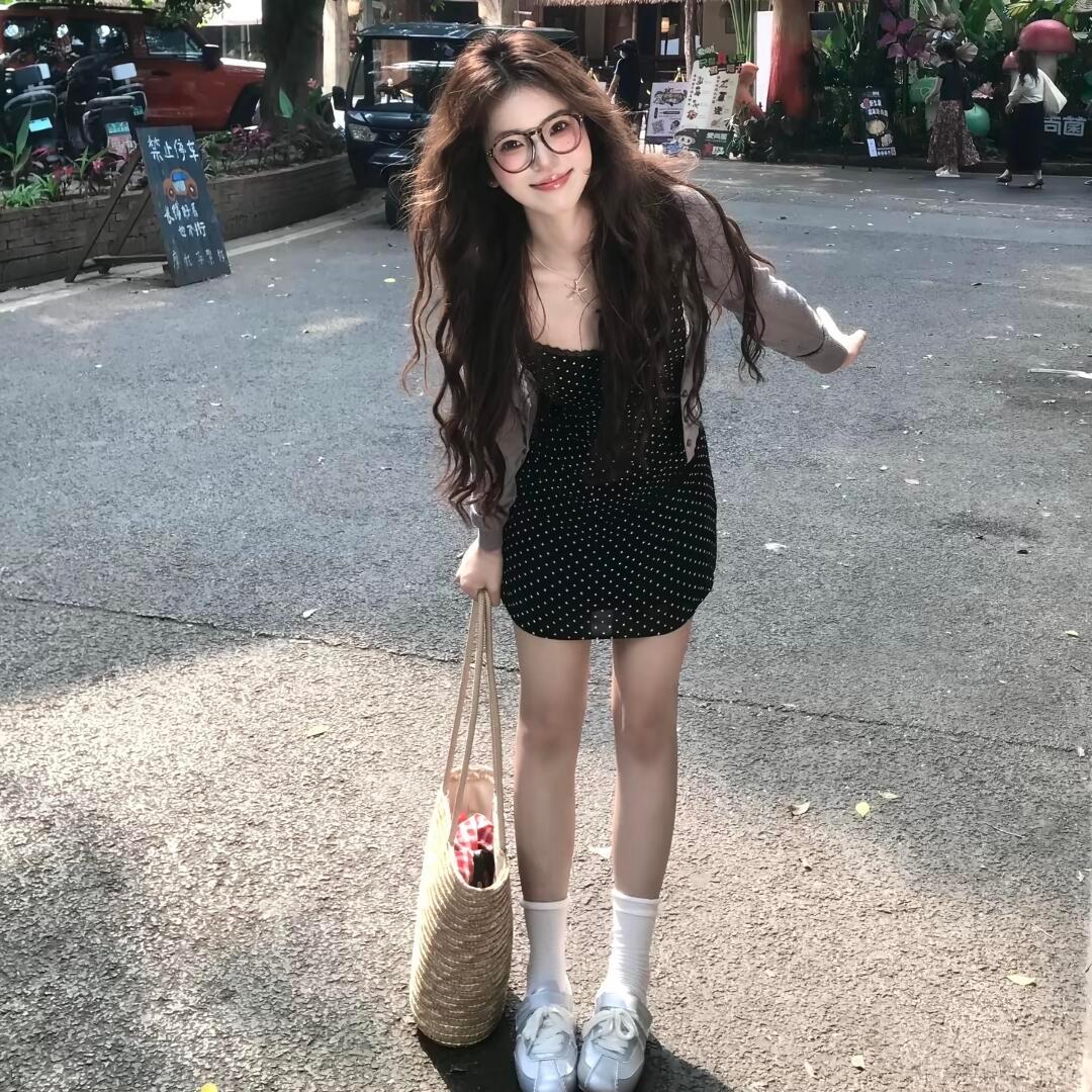 𝐒𝐇𝐀𝐑𝐄🍥｜ins风高质明媚头像背景图搭配  专栏 · 𝙒𝙚?