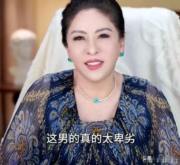 向太陈岚，怒斥发声 8月8号，向太陈岚，又被推上热搜，这回不是吐槽小儿子向佑，也