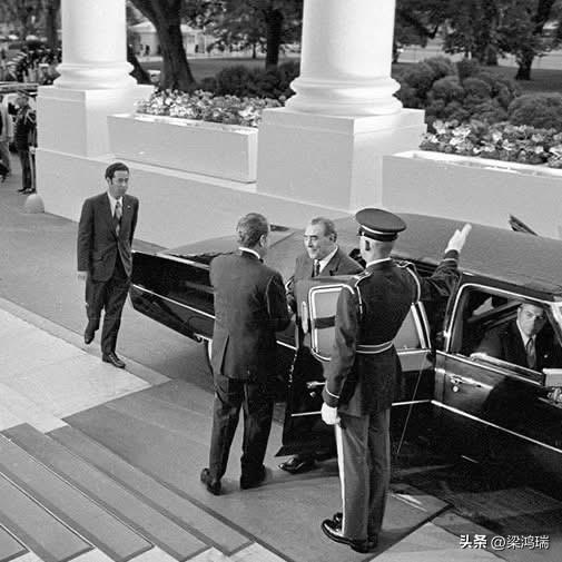 1973年6月16日至25日，苏联最高苏维埃主席团主席列昂尼德·勃列日涅夫对美国