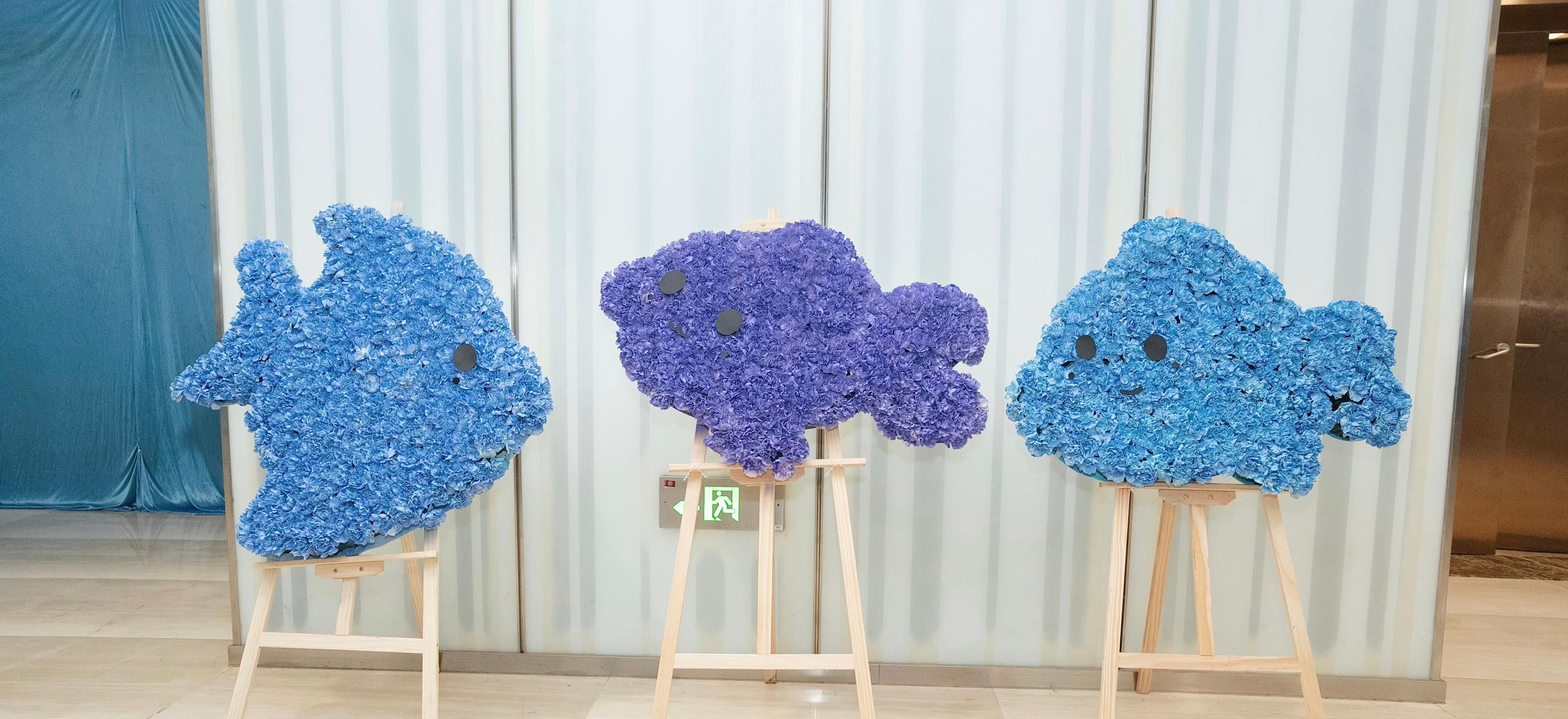 瑞鹤瑞鹤娱乐发的梓渝演唱会花篮里有ZUYUNI造型，这就是双向奔赴吧，这下连瑞鹤