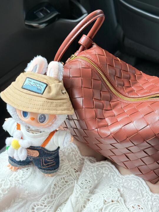台湾机场买到超划算的bv包