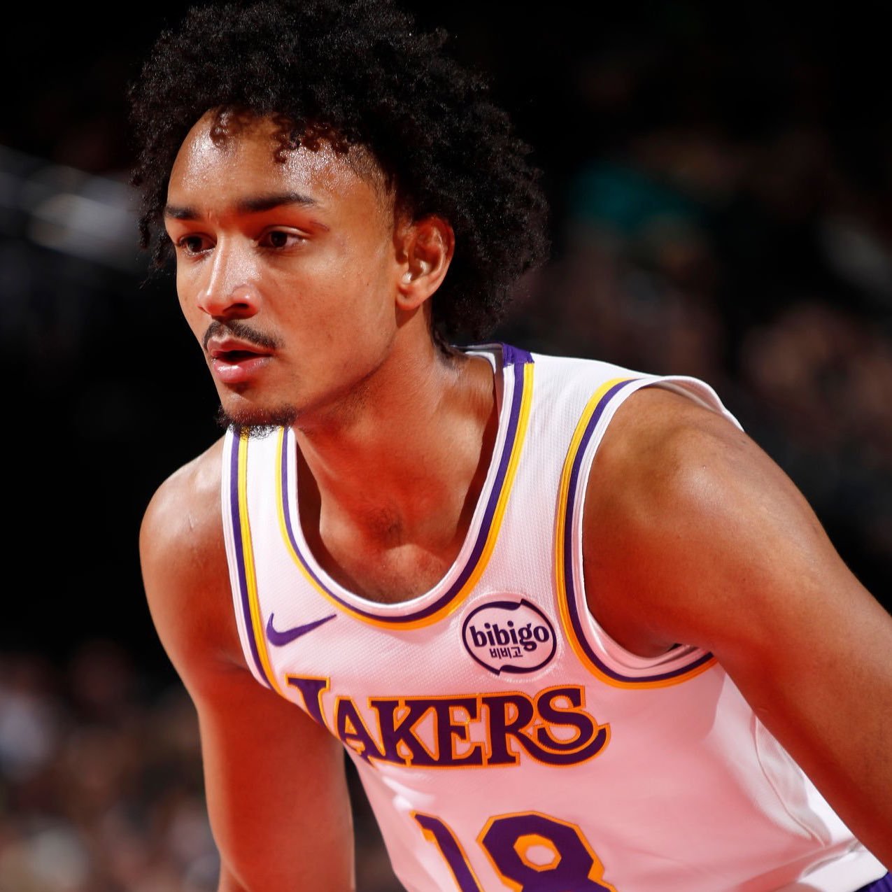 湖人今天裁掉了巴夫金，雷迪克表示，我们会“评估所有可行方案”。 