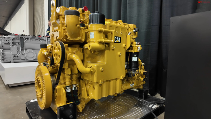 什么他妈叫M1E3用的C13D型发动机符合GB标准你要不要再过个GJB标准国内有