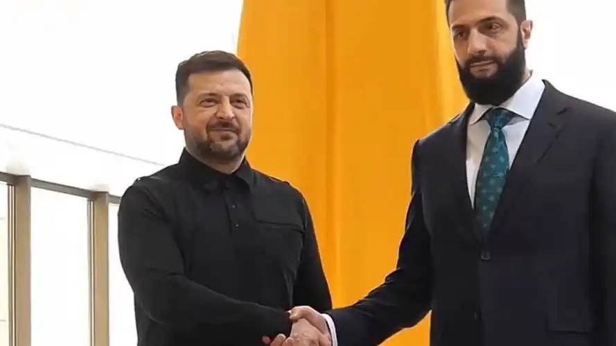 中东画风变了，泽连斯基空降俄盟友家签下10年大单，俄罗斯危险了..
 
俄乌战事