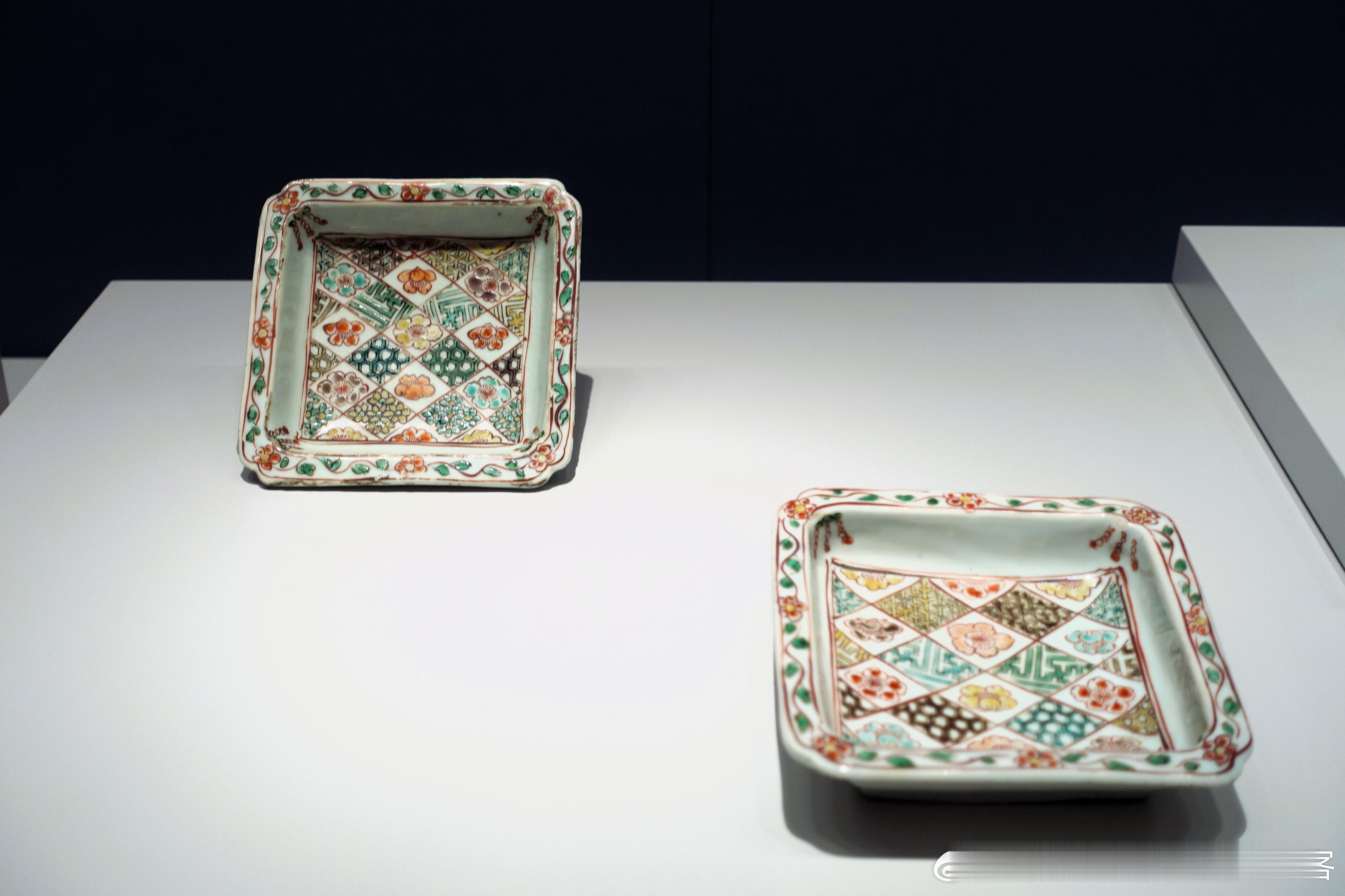 新开放的#上海博物馆东馆# 陶瓷专题馆“China·世界：陶瓷与中外交流”展里，