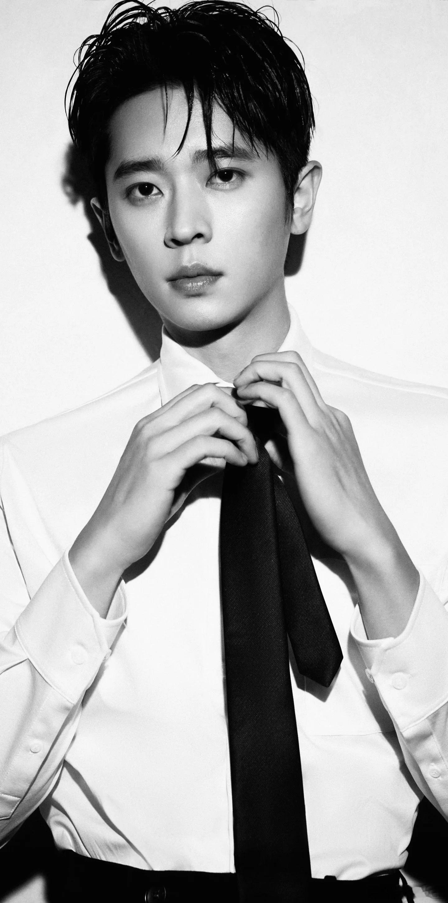 谁家剧名难念人好嗑 《玉簟秋》名难念没关系，军阀与金丝雀的互动，每处都好嗑！ ​