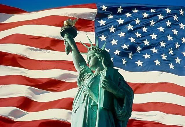 相信美国的结局已经摆在眼前，苏联信了美国，结果国家分裂了。乌克兰信了美国，国家都