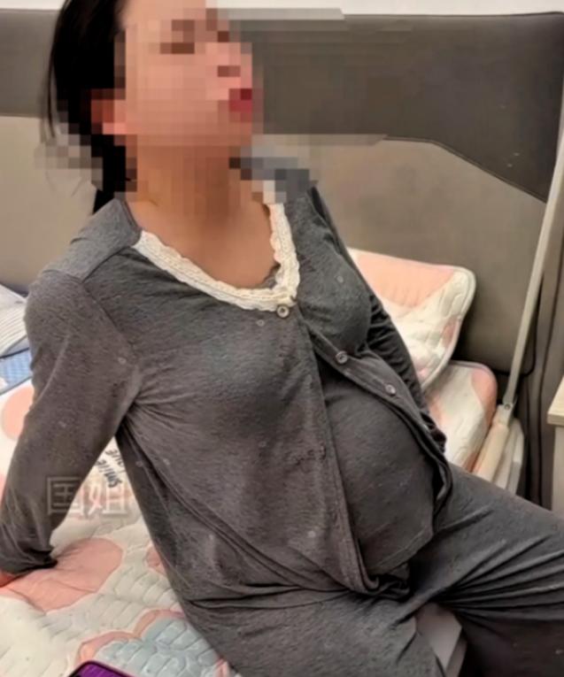辽宁一名女子临产前与丈夫发生争执，丈夫摔门离开，她只好独自前往医院生产。两天后，