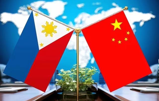 6 米小平台引爆南海舆论战！菲律宾军方海警外交三连跳疯狂炒作，中方一句话戳破闹剧