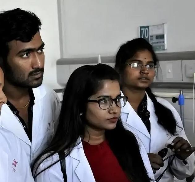 印度反华势力正在觊觎中国高校？这几年在华的印度留学生数量涨得有点离谱，不是说留学