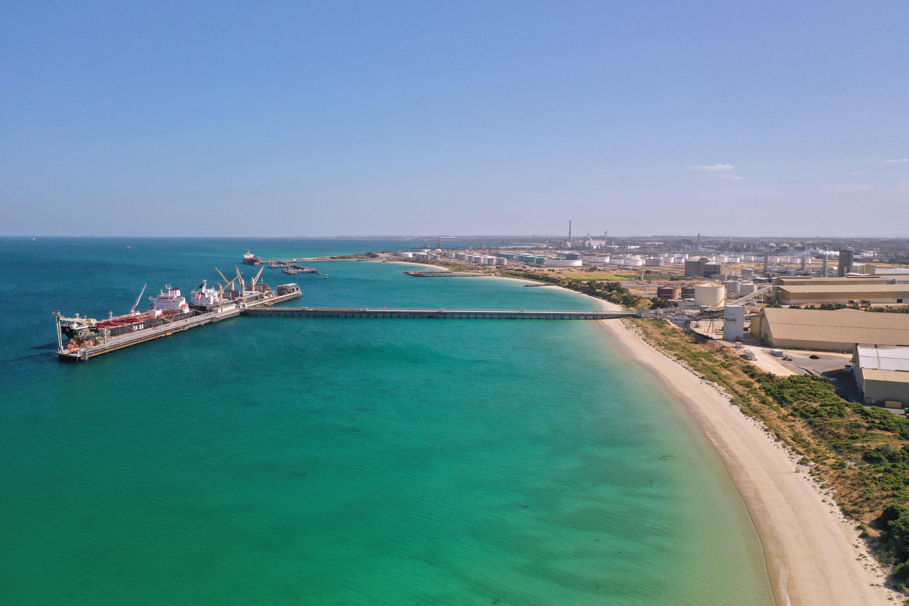 #国际能源署发出警告# 【国际能源署警告：4月能源形势比3月更糟糕】#国际能源署