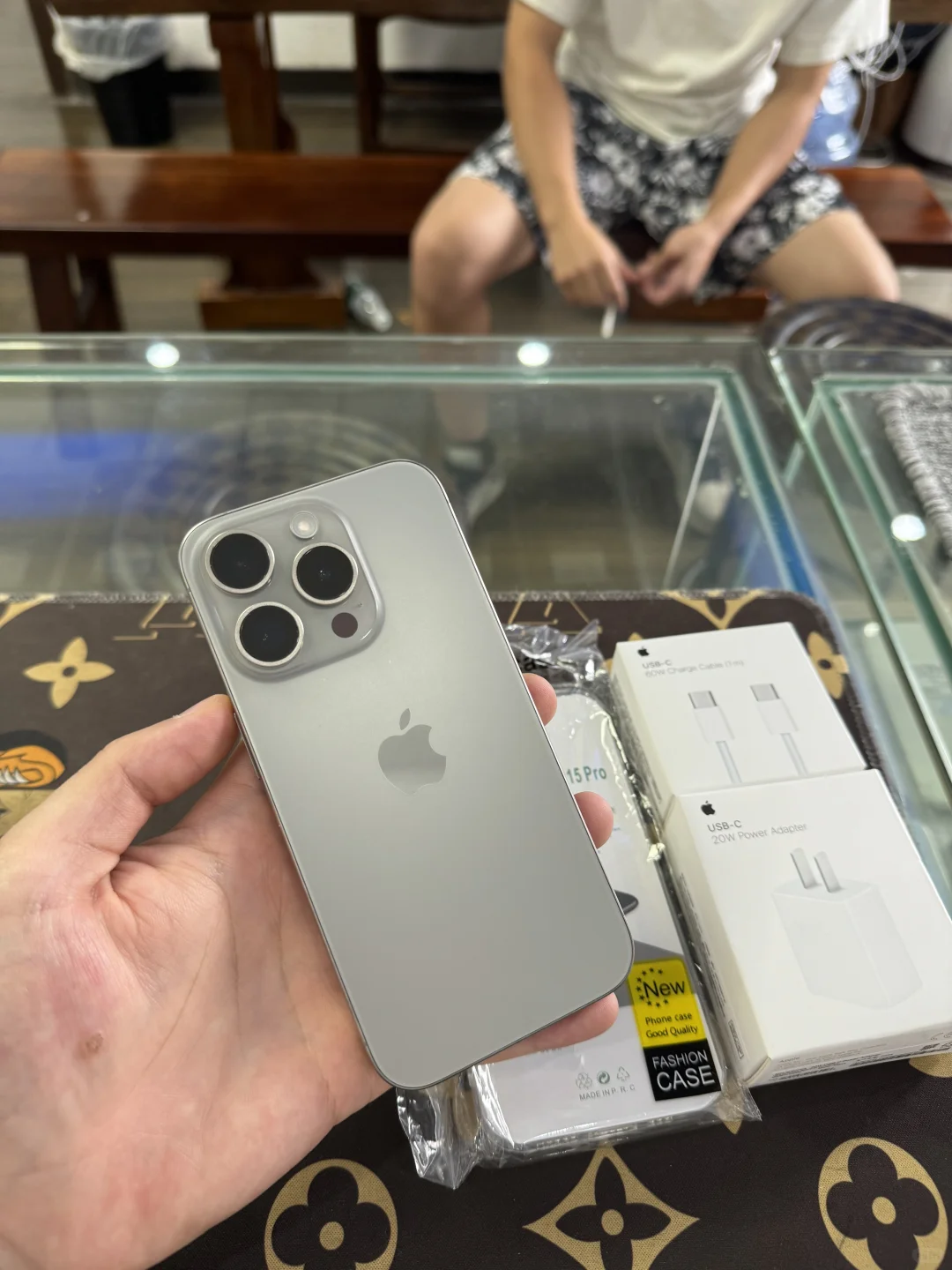 同城小哥自提📱苹果15Pro原色128G国行原装