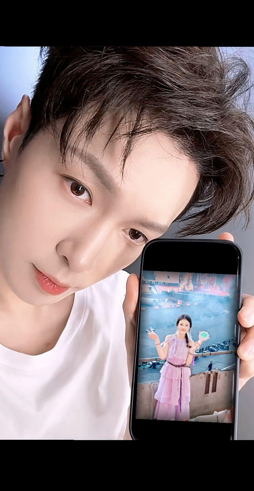 张艺兴永远不会让🐚的爱落在地上💜。“你不用全会 依旧是我的贝壳女孩”