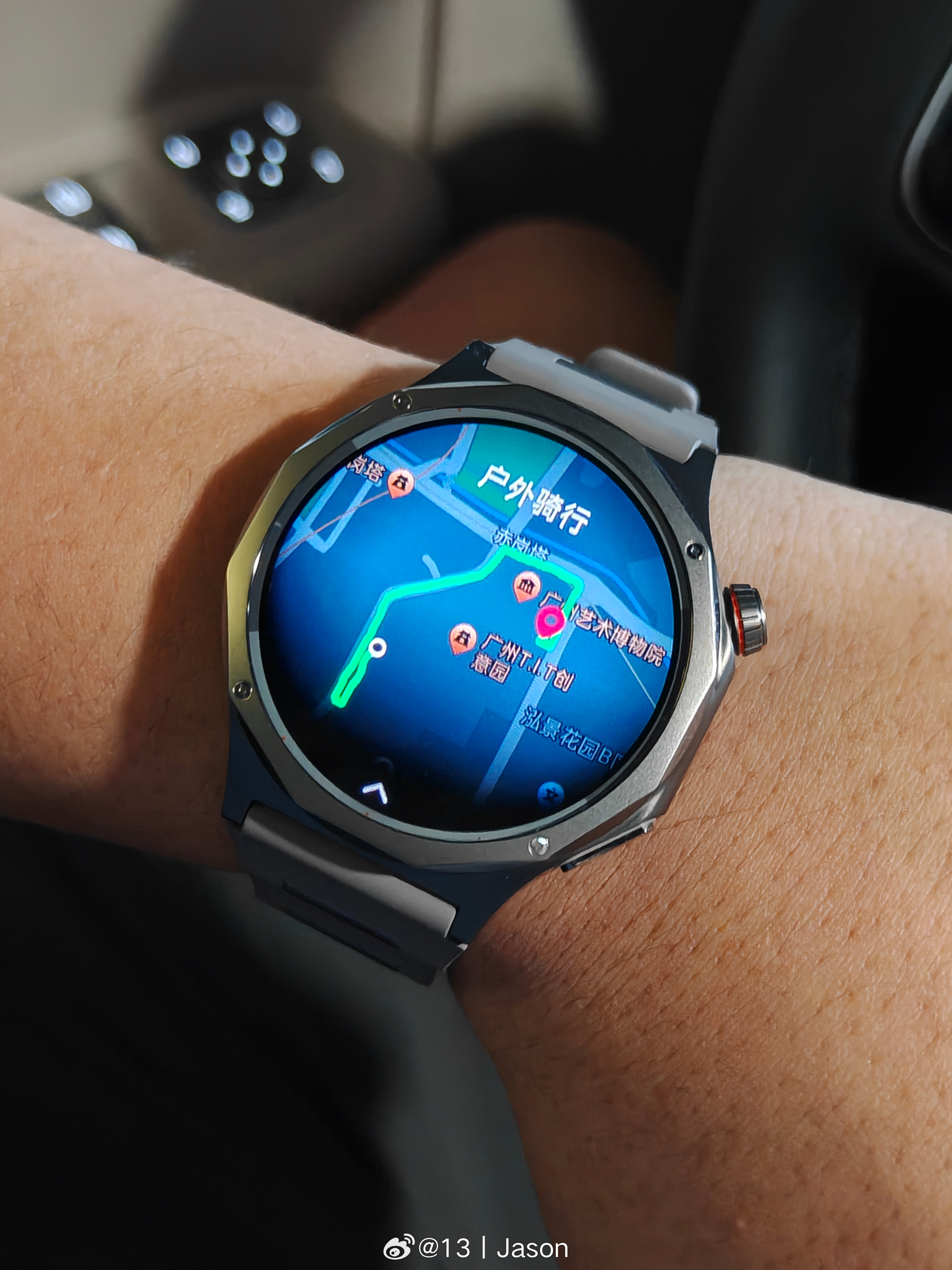 骑车往返停车场，还是很高效的。 