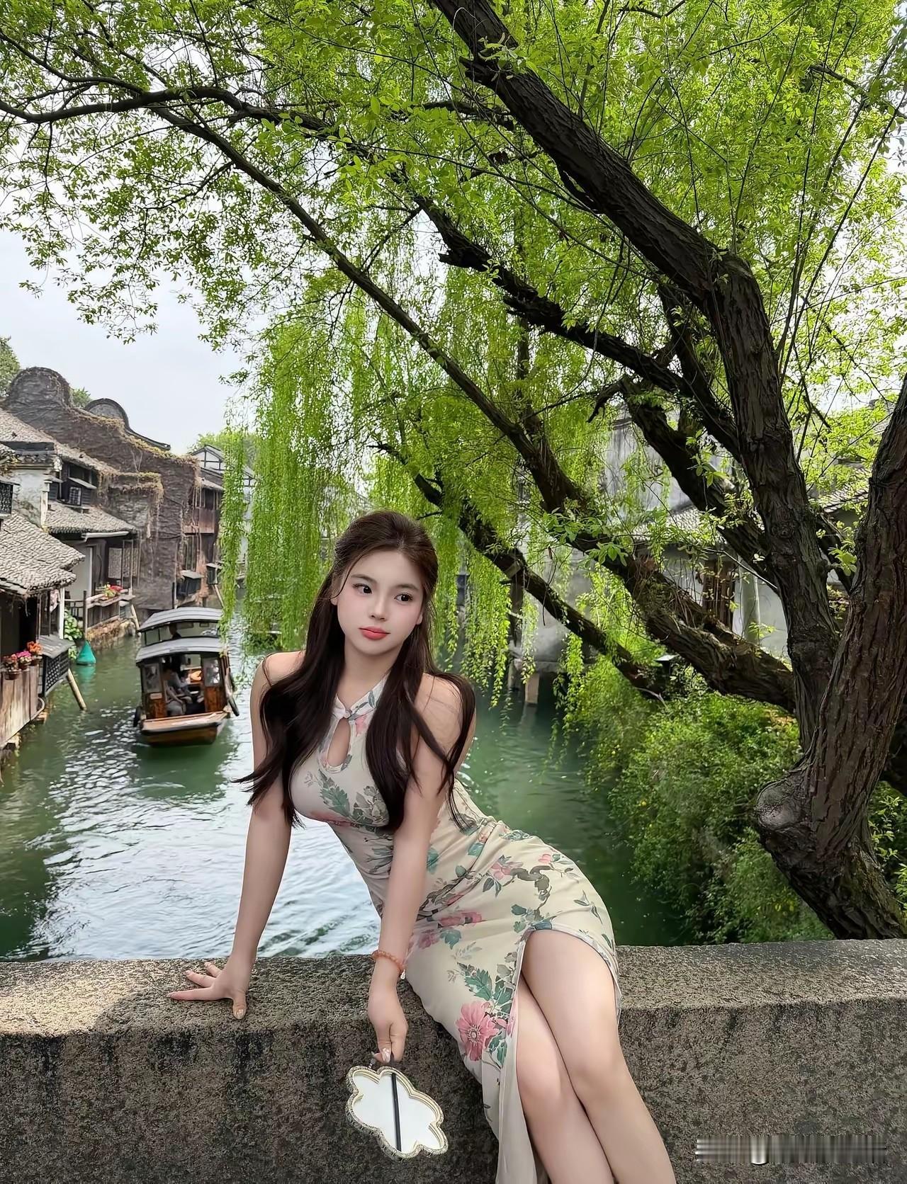 上联：冬寒枯叶落，求下联夏暖枝叶繁！