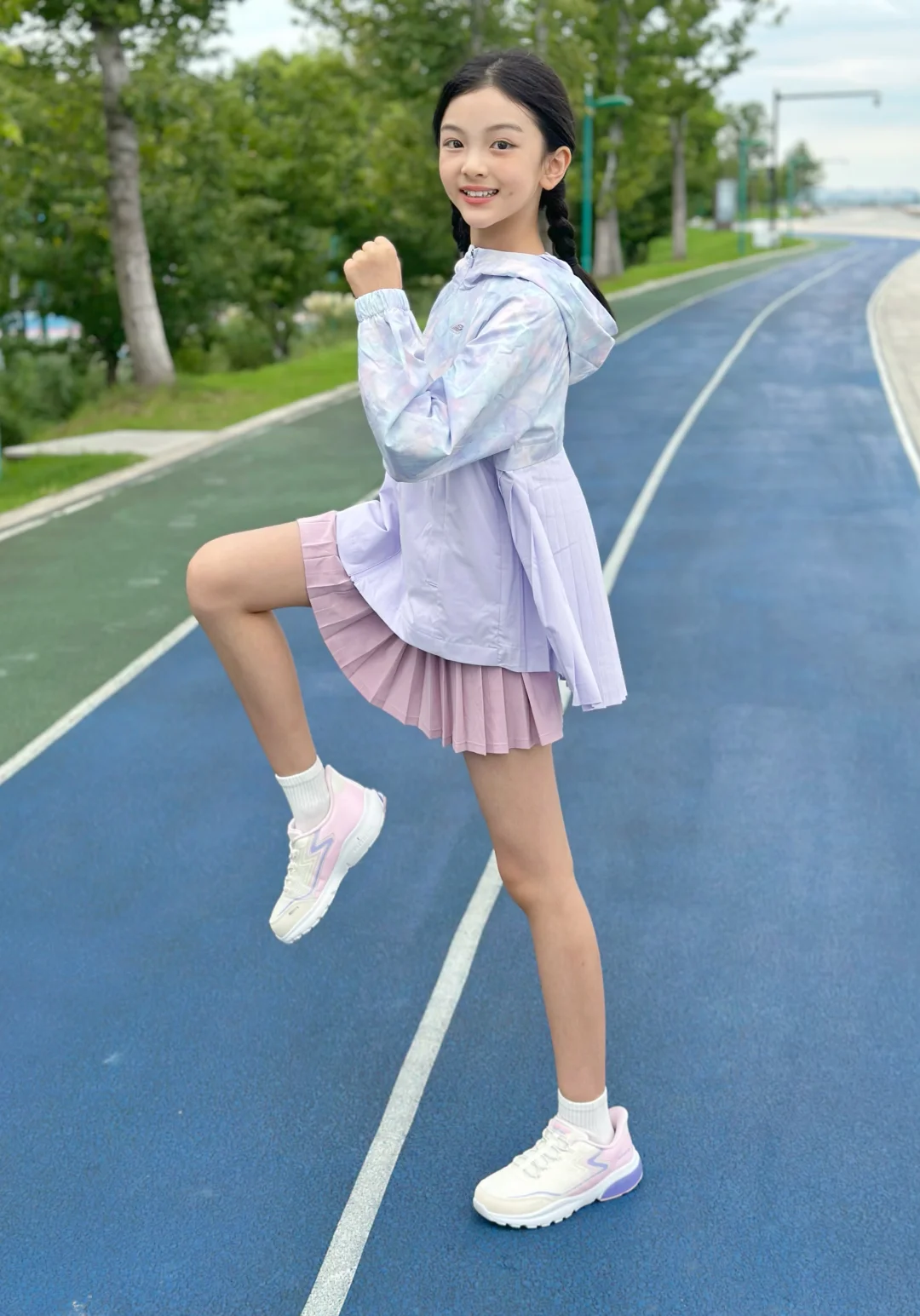 9岁大长腿甜妹舞蹈生！夏天的运动OOTD～