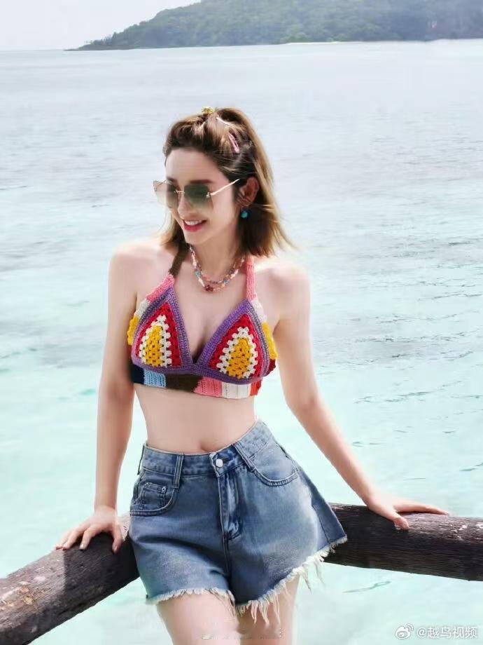 唐艺昕说我是大姐还以为唐艺昕上的是花少 谁懂这种奇妙的代入感，唐艺昕自称大姐，周