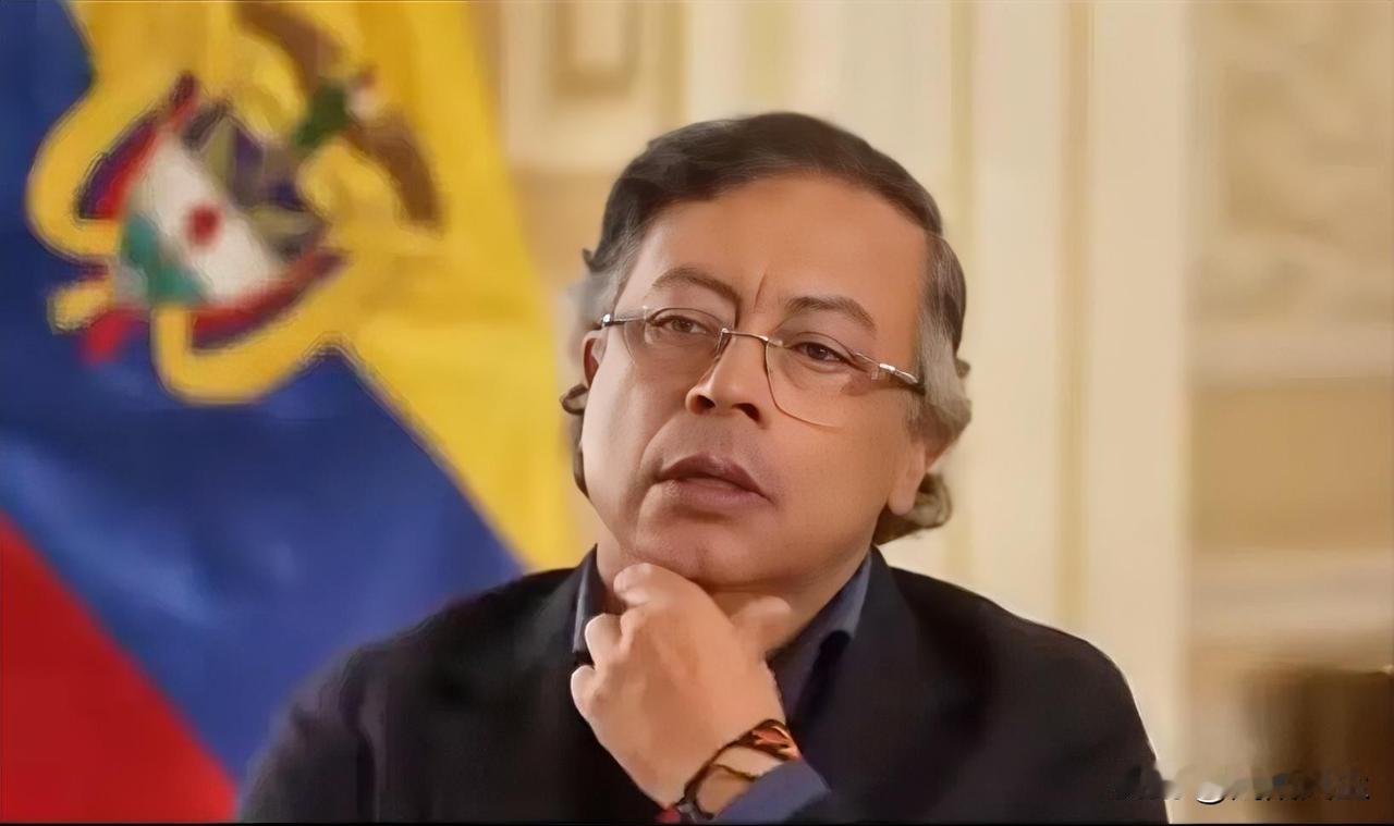 主持人:“中情局在马杜罗身边有内线吗？你能确保你的政府甚至现场无人向美国传递情报