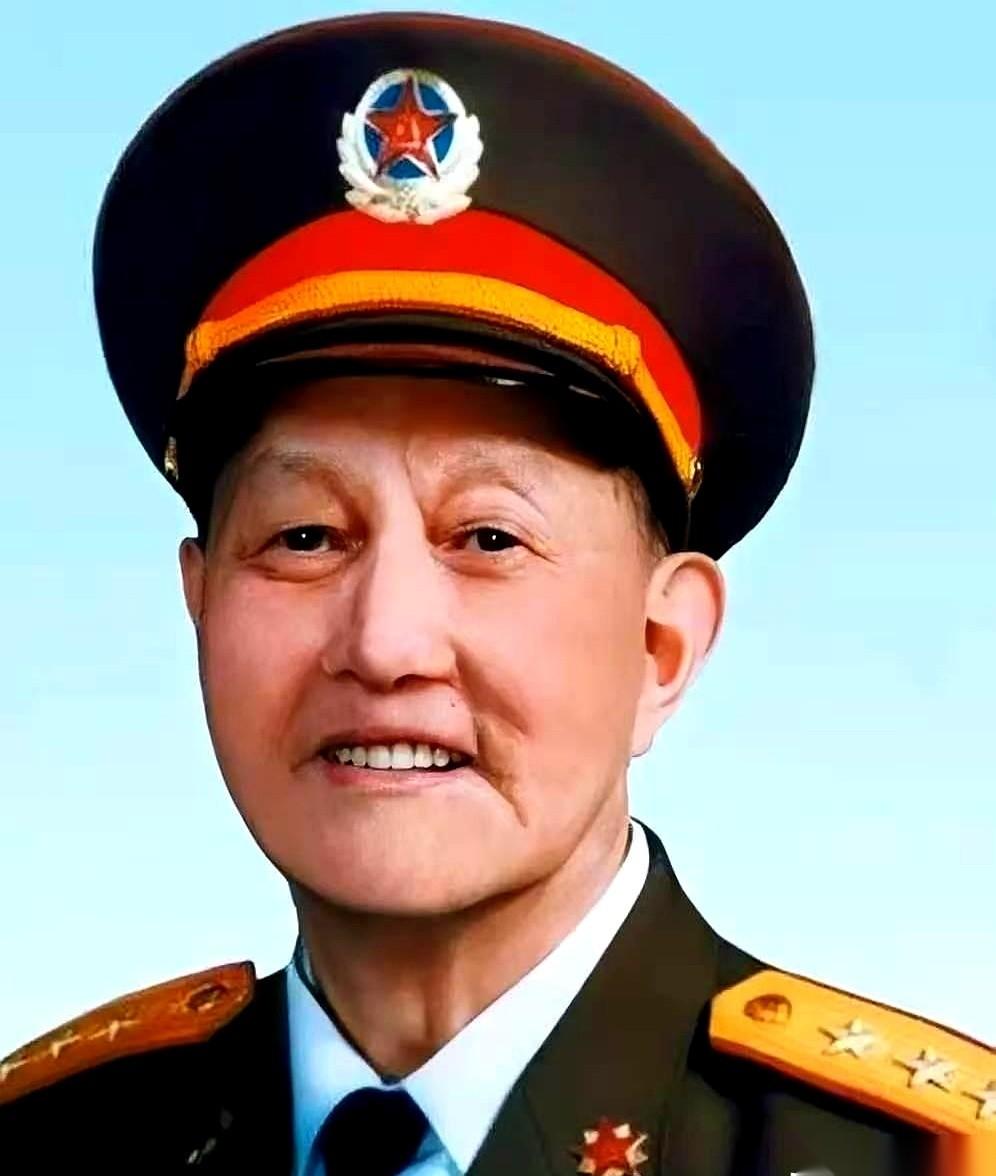 真事儿。1965年，上将去管拖拉机，昔日战友全躲着走。就他一个人，不仅找上门，还