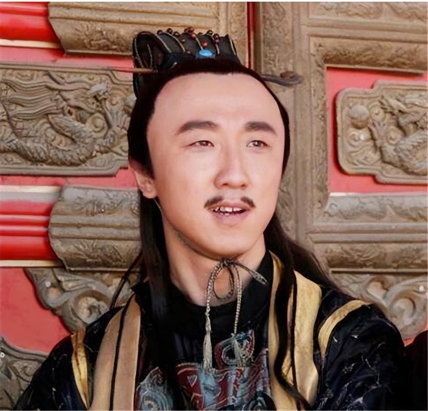 朱元璋剃了爱子朱檀头发，把儿媳千刀万剐，这俩人到底干了啥伤天害理的事？


咱们