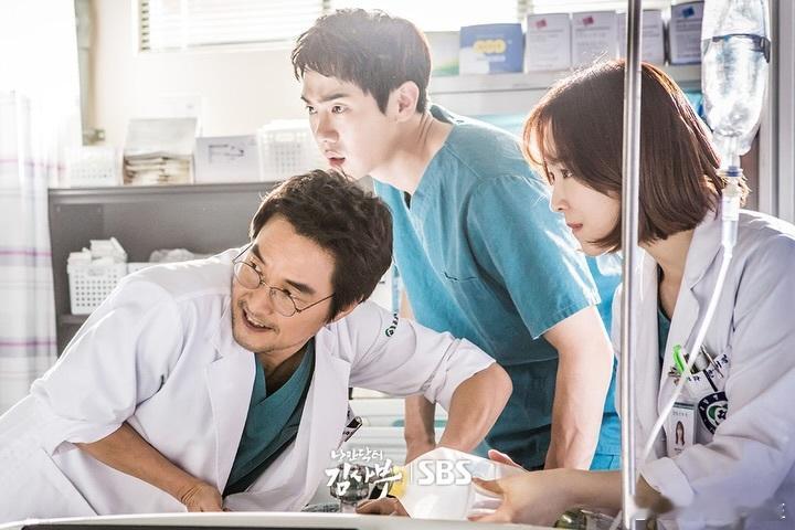 2016年的SBS～十年前的韩剧确实杀疯了浪漫医生金师傅 月之恋人-步步惊心：丽