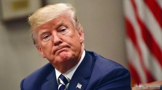 特朗普又发飙了。看了一下，美国当地时间早上7点多，应该刚起床不久，发了一条怒气冲