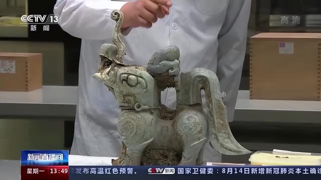 三星堆新发现：“猪鼻龙”“四翼小神兽”等再现新奇特