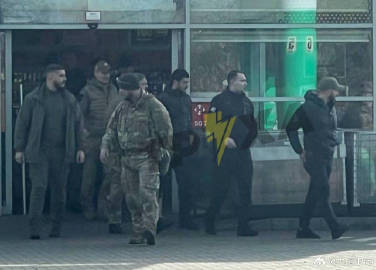 波克罗夫斯克乌军状况改善。<br /><br />在经历了数月的苦战后...