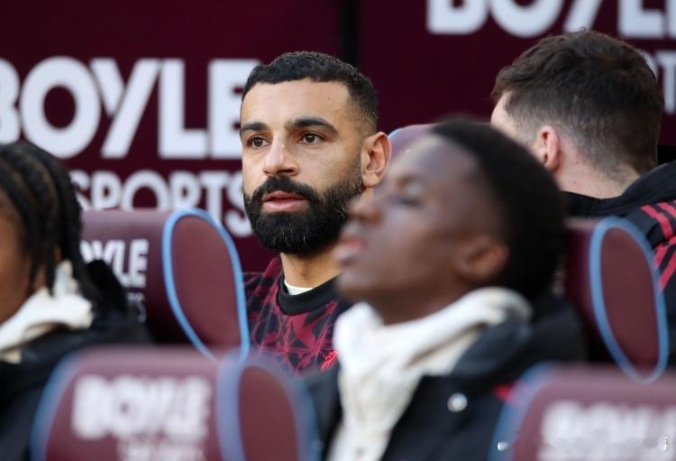 电讯报：如果萨拉赫愿意离队，沙特联赛已准备好为其转会提供资金支持。报道称，在20