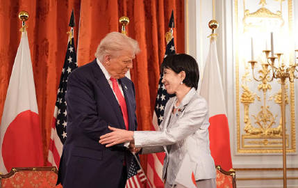 日本首相高市早苗在与美国总统特朗普会晤时表示，日本难以停止进口俄罗斯液...