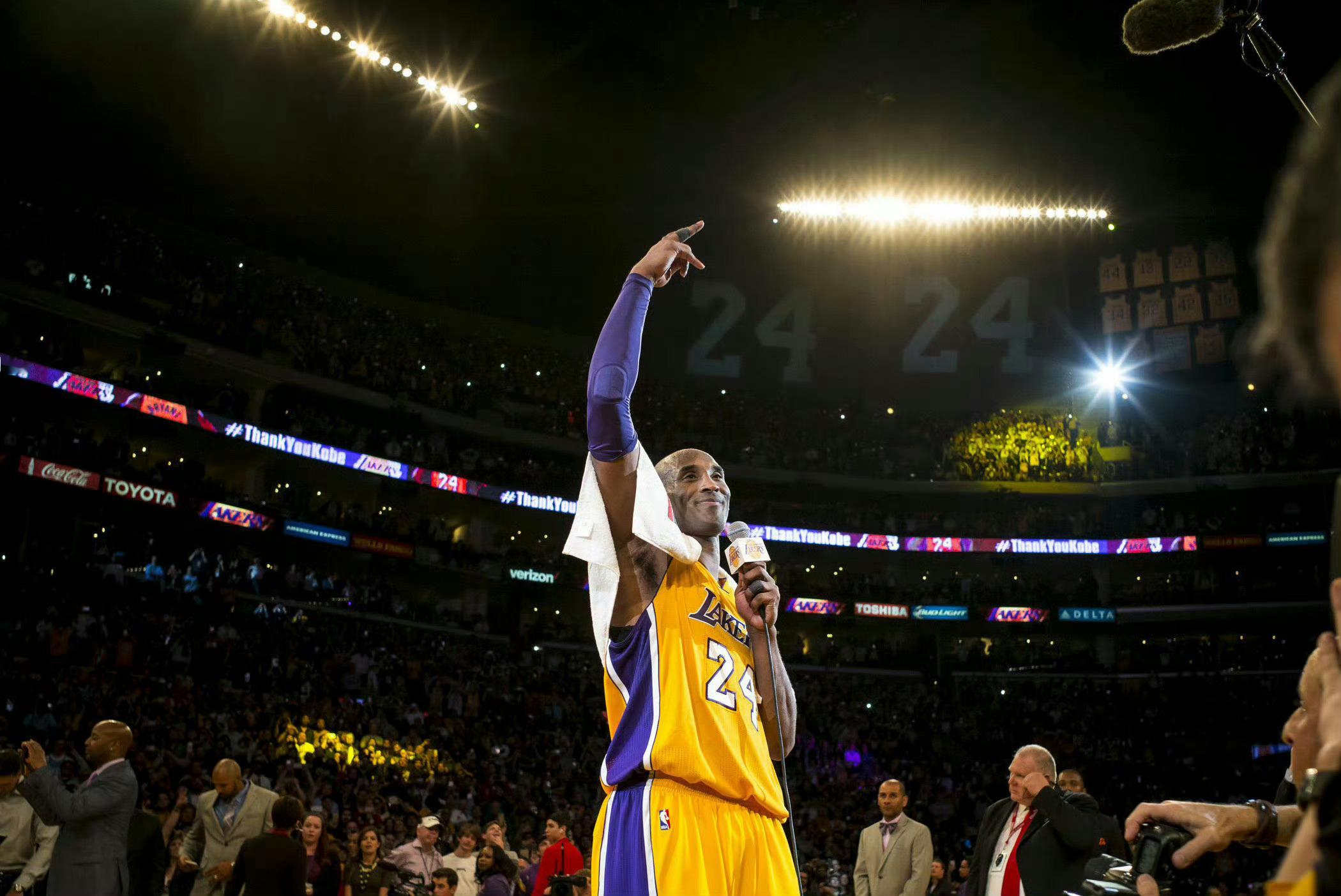 我的青春里只有你，也唯有你Mamba Never Out💜💛科比