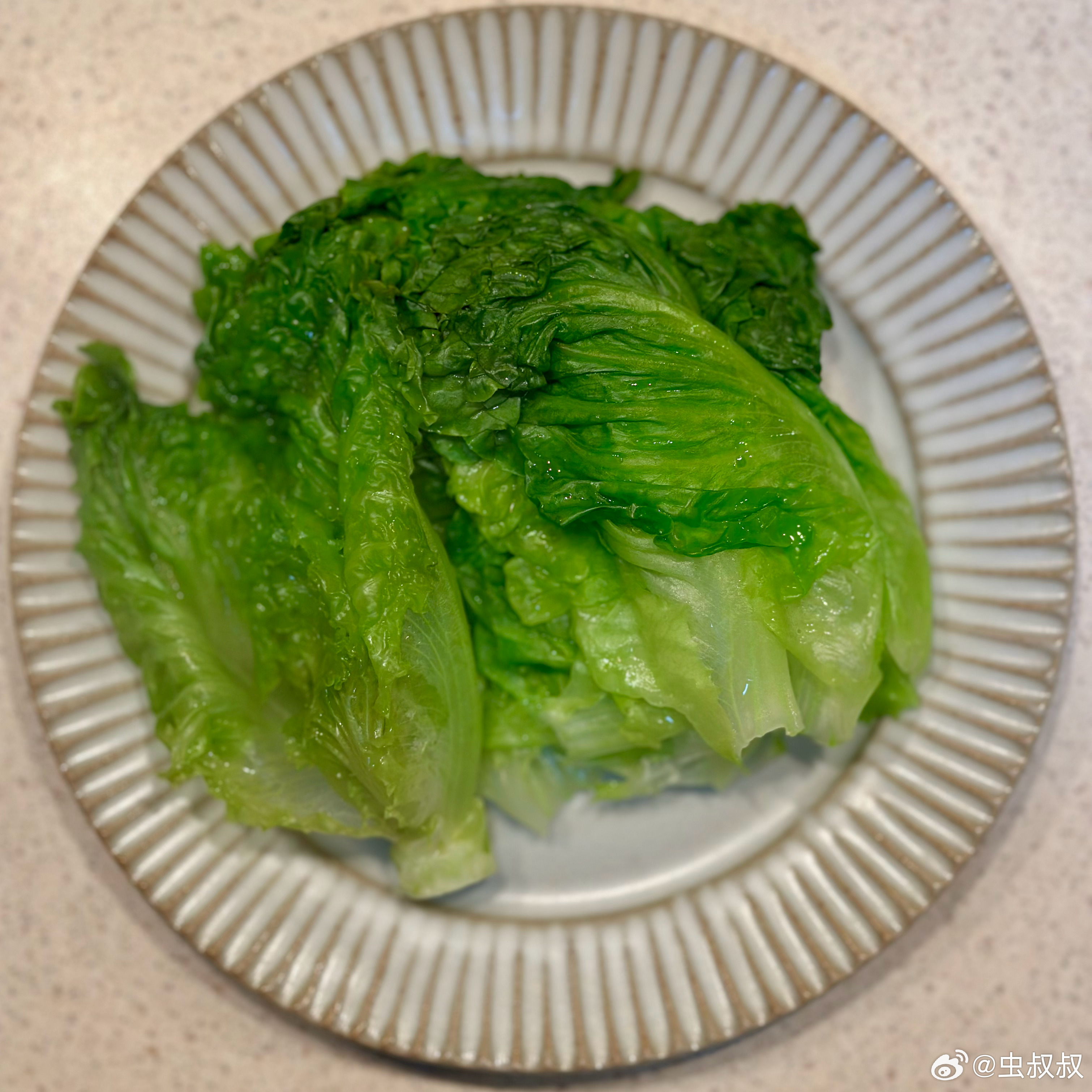 晚餐。胡萝卜烧牛腩，蒸南瓜，蒸玉米，白灼生菜。 ​​​