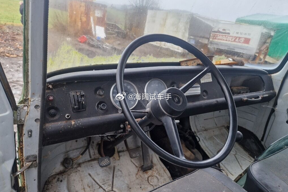 欧宝卡车，型号是4676 LASTEBIL MED！！！这玩意超出知识储备了~~