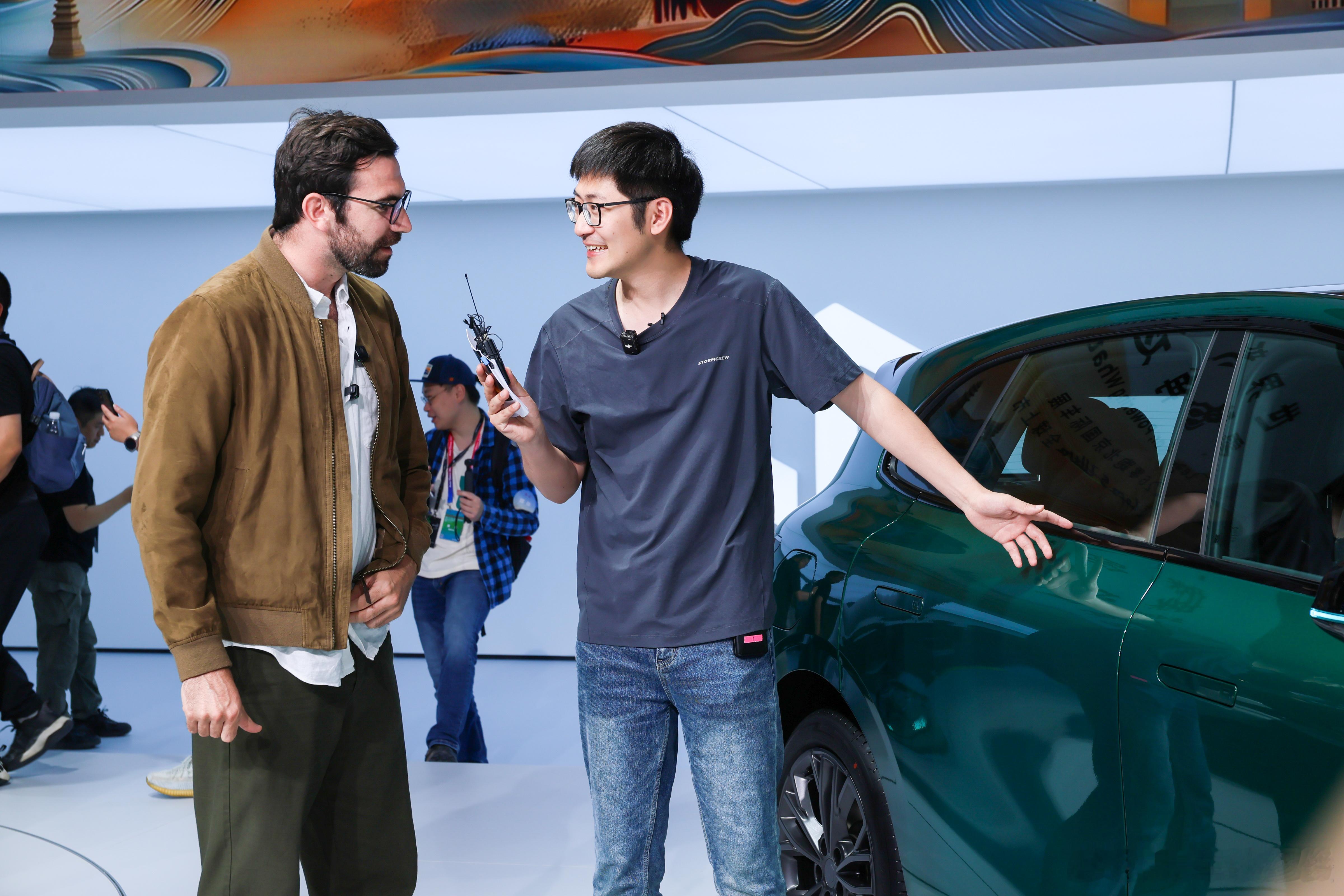 围观一下Tim的零跑“打工”日记当影视飓风MediaStorm 潘天鸿Tim“入