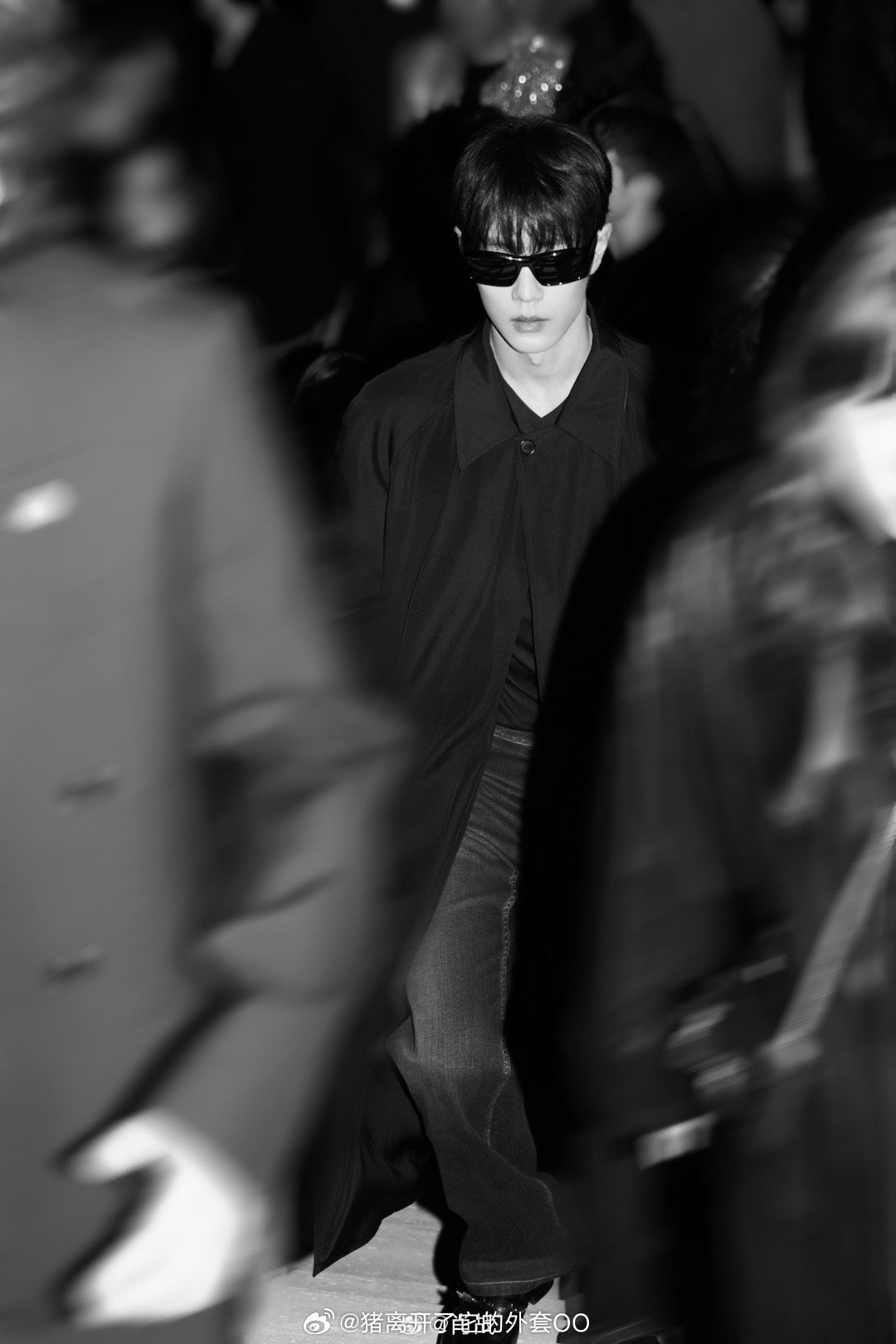 肖战gucci大秀现场图，见证神图的诞生！！