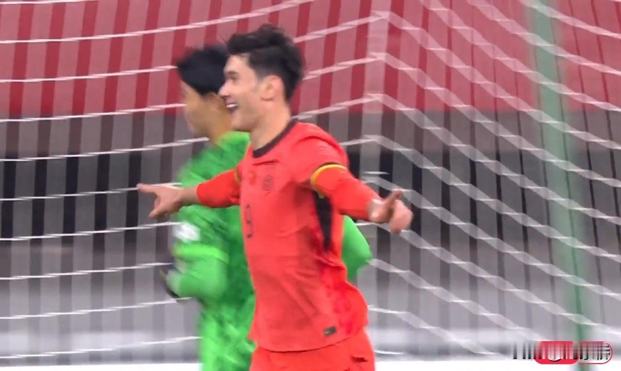 拜合拉木好样的！

今晚，拜合拉木一定会收获无数球迷的掌声，在U22国足2-0击